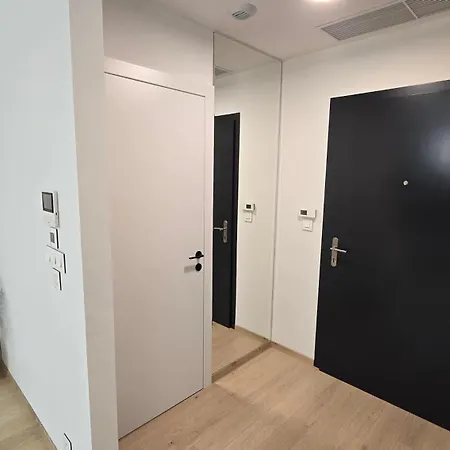 Apartmán 3 Rooms, Loggia, Parking, Wifi