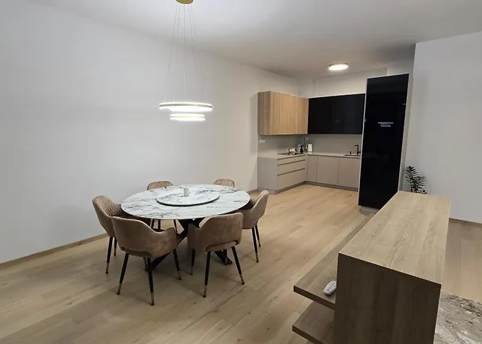 3 Rooms, Loggia, Parking, Wifi Lejlighed Bratislava