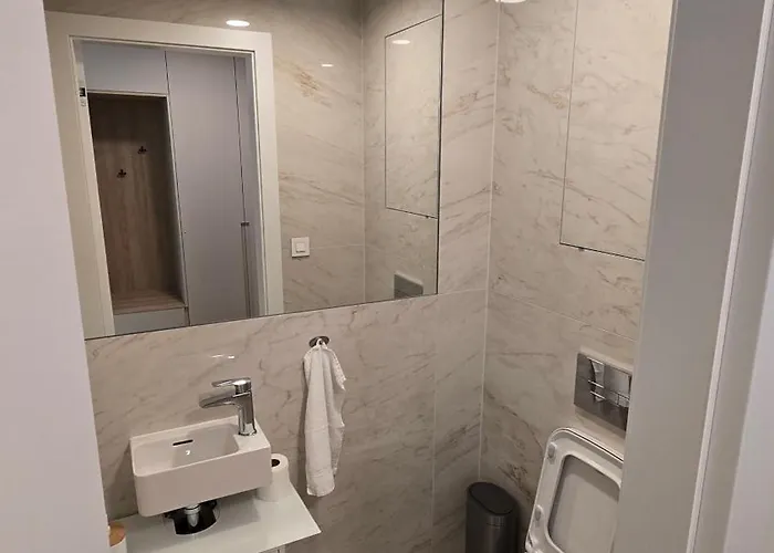 Lejlighed 3 Rooms, Loggia, Parking, Wifi Bratislava